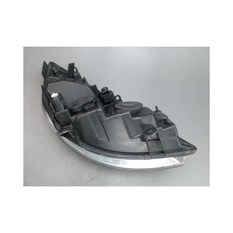 PHARE GAUCHE RENAULT MEGANE