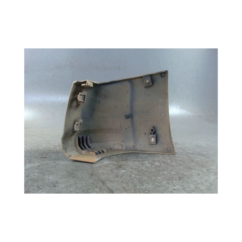 CROSSE ARRIERE DROIT FORD T.CONNECT