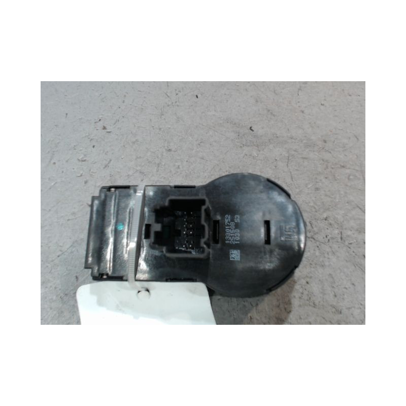 COMMANDE ECLAIRAGE CHEVROLET ORLANDO