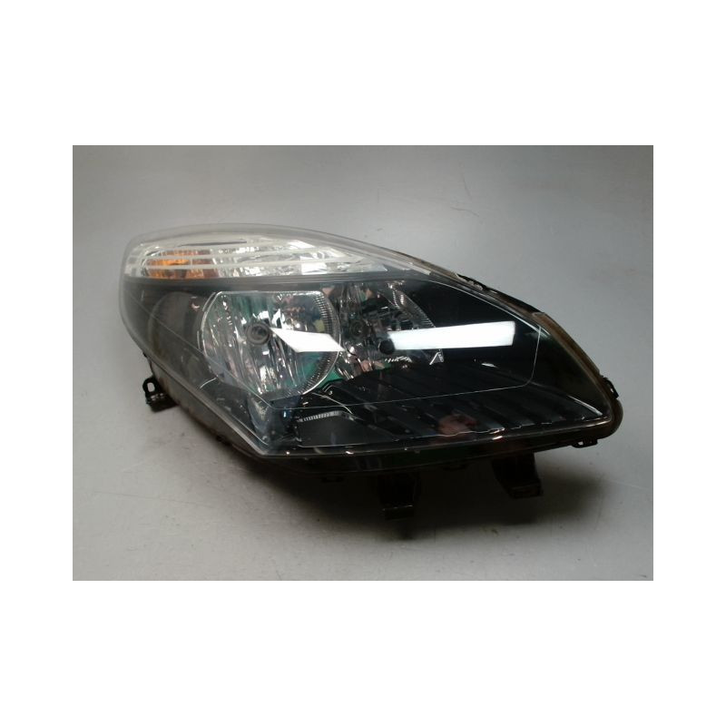 PHARE DROIT RENAULT MEGANE