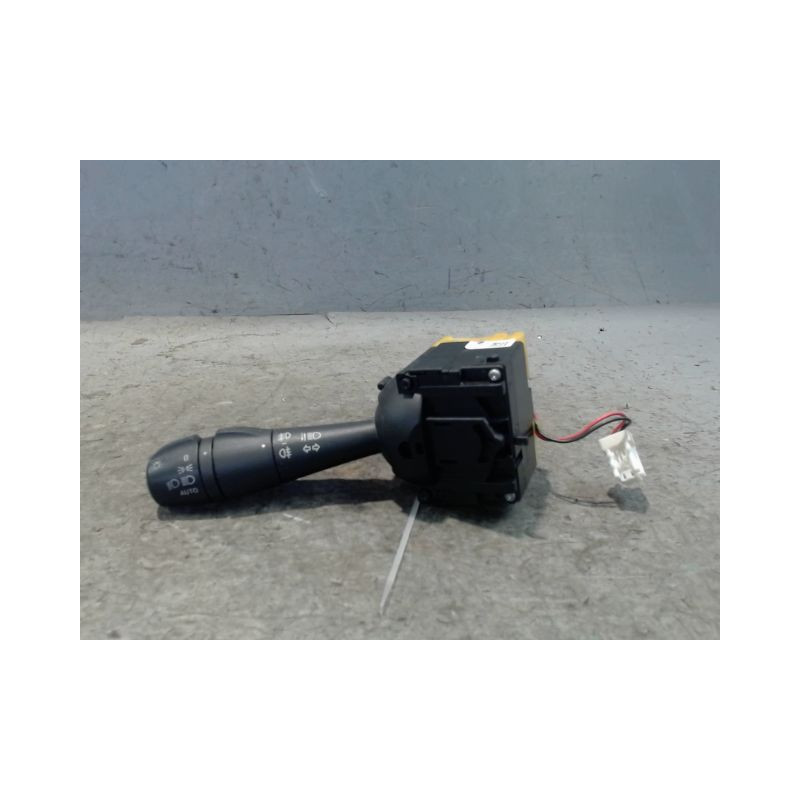COMMANDE CLIGNOTANT RENAULT TWINGO