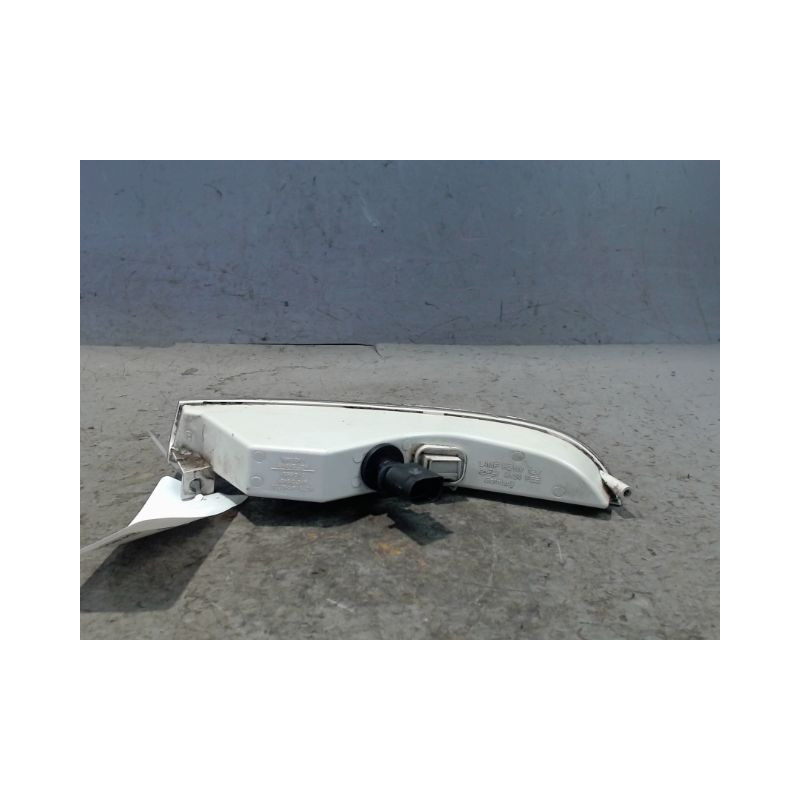 CLIGNOTANT DROIT VOLKSWAGEN PASSAT 2010-