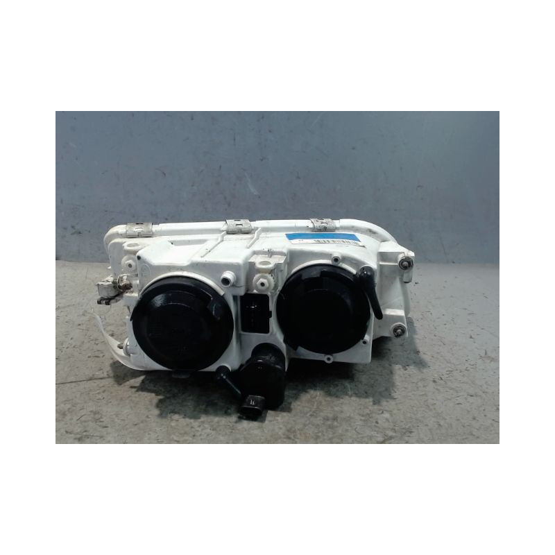 PHARE GAUCHE VOLVO V40 2000-