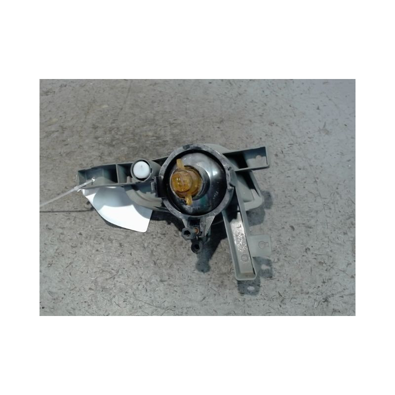 PHARE ANTIBROUILLARD AVANT GAUCHE VOLVO V40 2000-