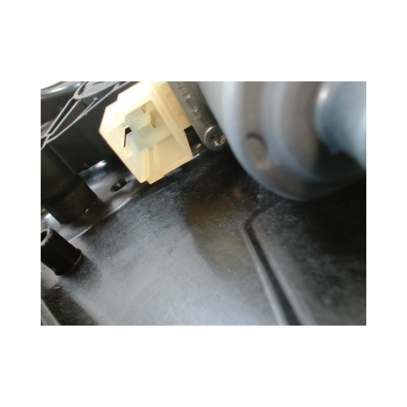 MECANISME+MOTEUR LEVE-GLACE AVANT DROIT VOLKSWAGEN GOLF