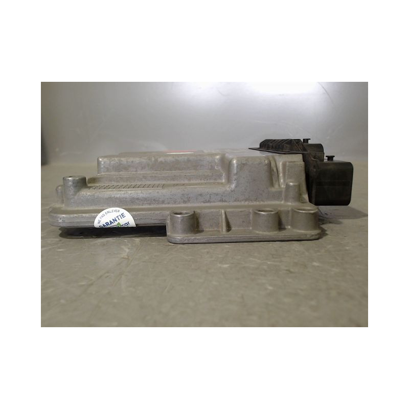 CALCULATEUR MOTEUR CITROEN C3