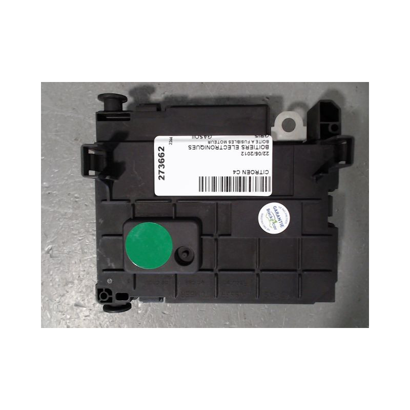 BOITE A FUSIBLES CITROEN C4
