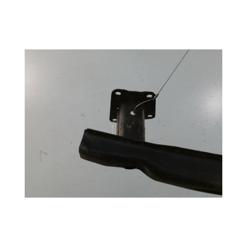 RENFORT PARE-CHOC ARRIERE  VOLKSWAGEN TOURAN