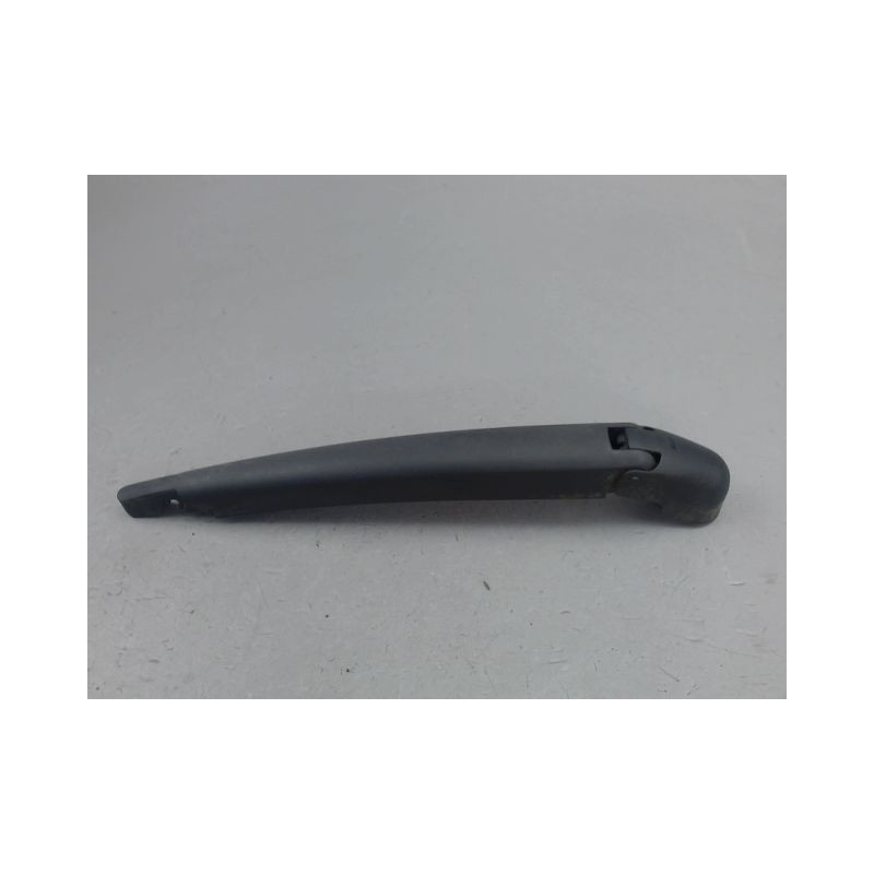 BRAS ESSUIE-GLACE ARRIERE FORD KA