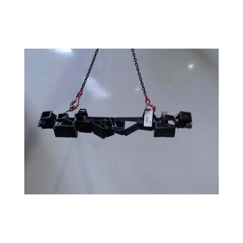ABSORBEUR PARE-CHOC ARRIERE DACIA SANDERO 2008-