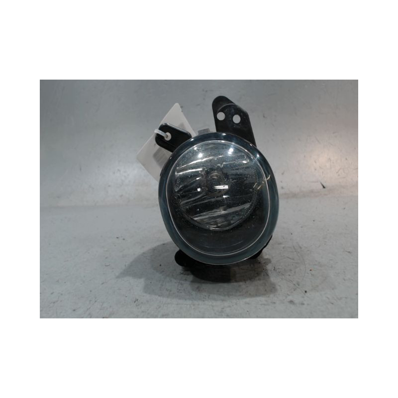 PHARE ANTIBROUILLARD AVANT GAUCHE MERCEDES CLASSE A