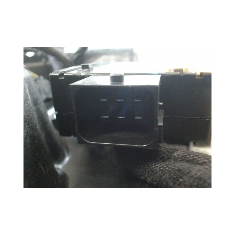 MECANISME+MOTEUR LEVE-GLACE AVANT DROIT FIAT 500X