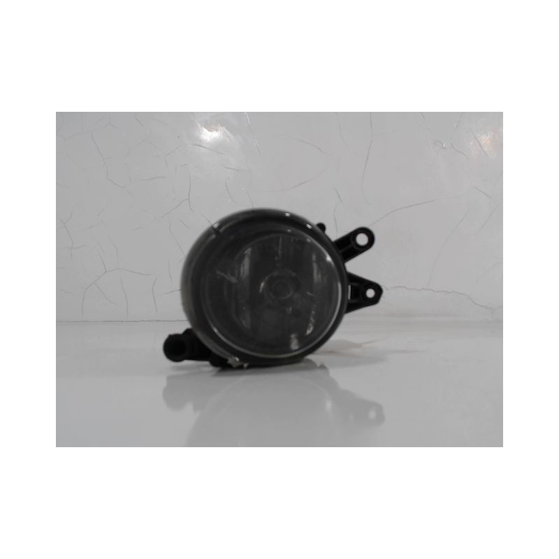 PHARE ANTIBROUILLARD AVANT GAUCHE AUDI A4 2001-