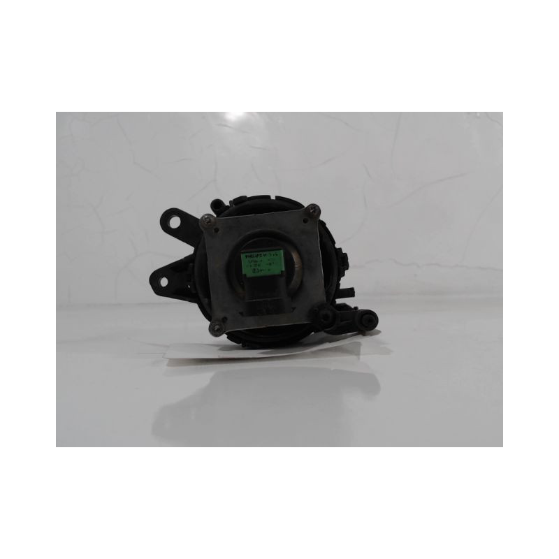 PHARE ANTIBROUILLARD AVANT GAUCHE AUDI A4 2001-