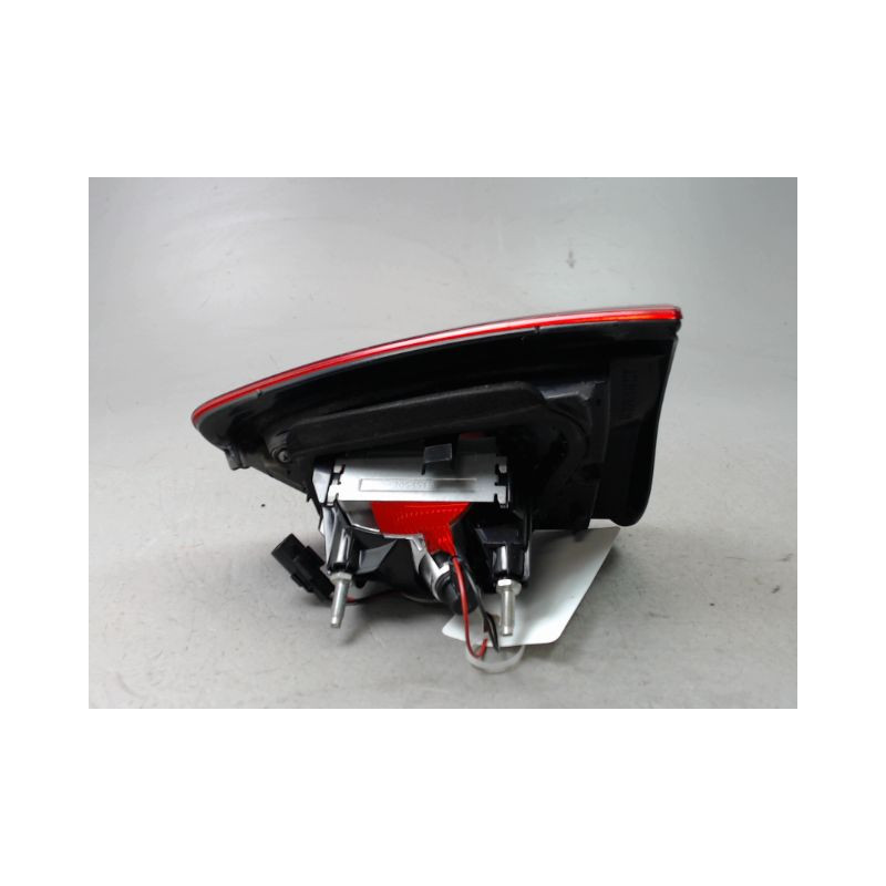 FEU ARRIERE INTERIEUR GAUCHE RENAULT CLIO BREAK IV Phase 1 2012-...