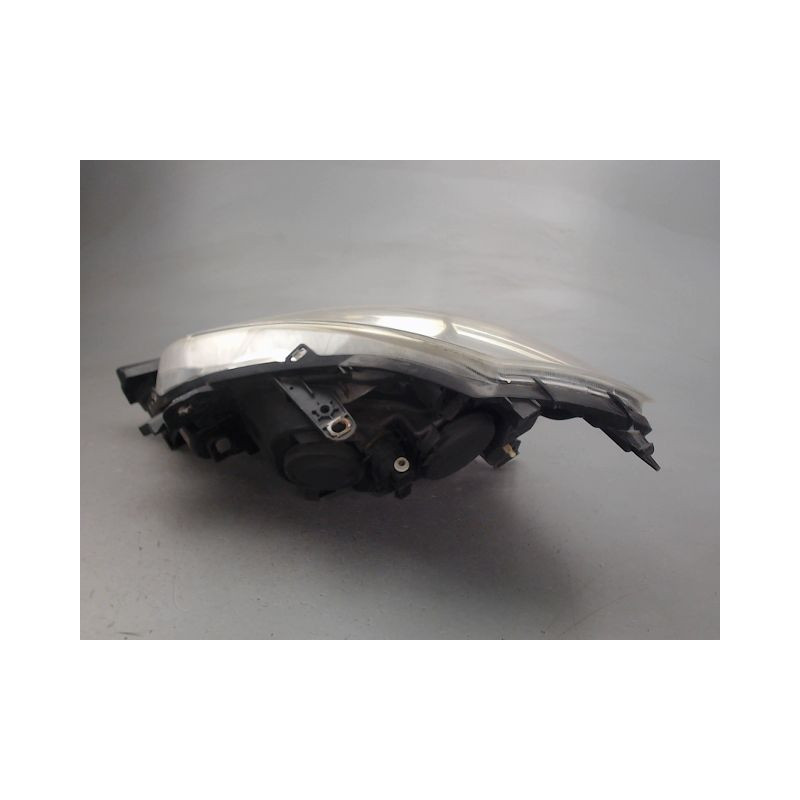 PHARE DROIT RENAULT CLIO