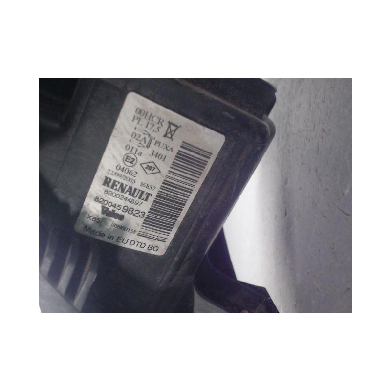 PHARE DROIT RENAULT CLIO