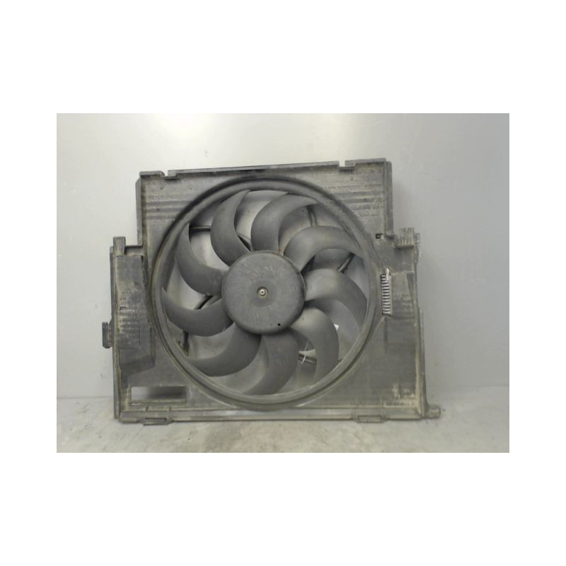 MOTEUR VENTILATEUR RADIATEUR B.M.W. SERIE 1