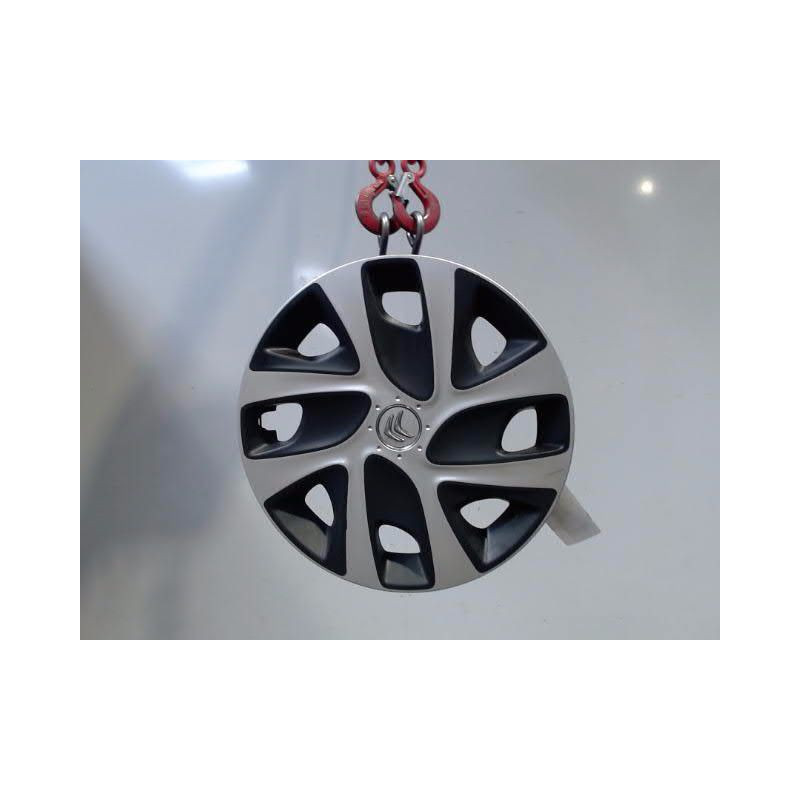 ENJOLIVEUR DE ROUE CITROEN C3 2009-