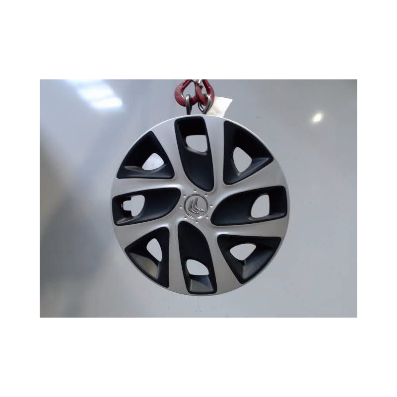 ENJOLIVEUR DE ROUE CITROEN C3 2009-