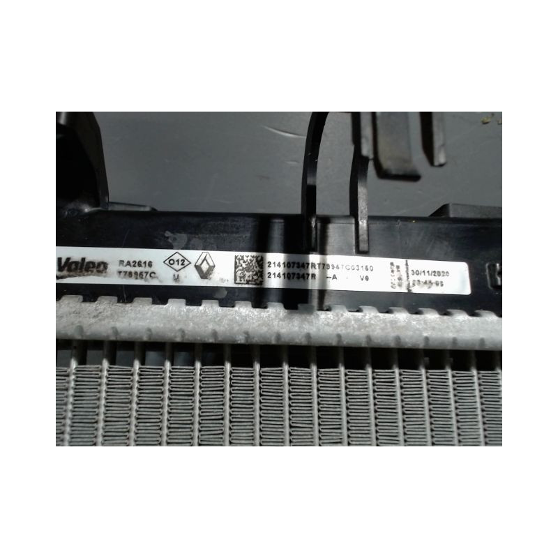 RADIATEUR DACIA SANDERO