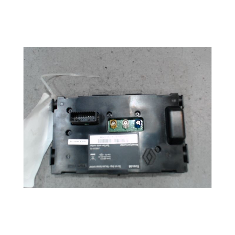ECRAN GPS RENAULT CLIO