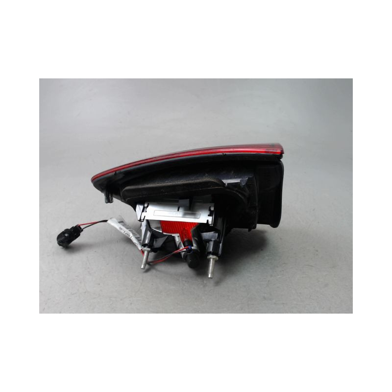 FEU ARRIERE INTERIEUR GAUCHE RENAULT CLIO III ESTATE 2008-
