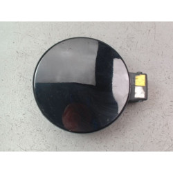 VOLET DE TRAPPE CARBURANT