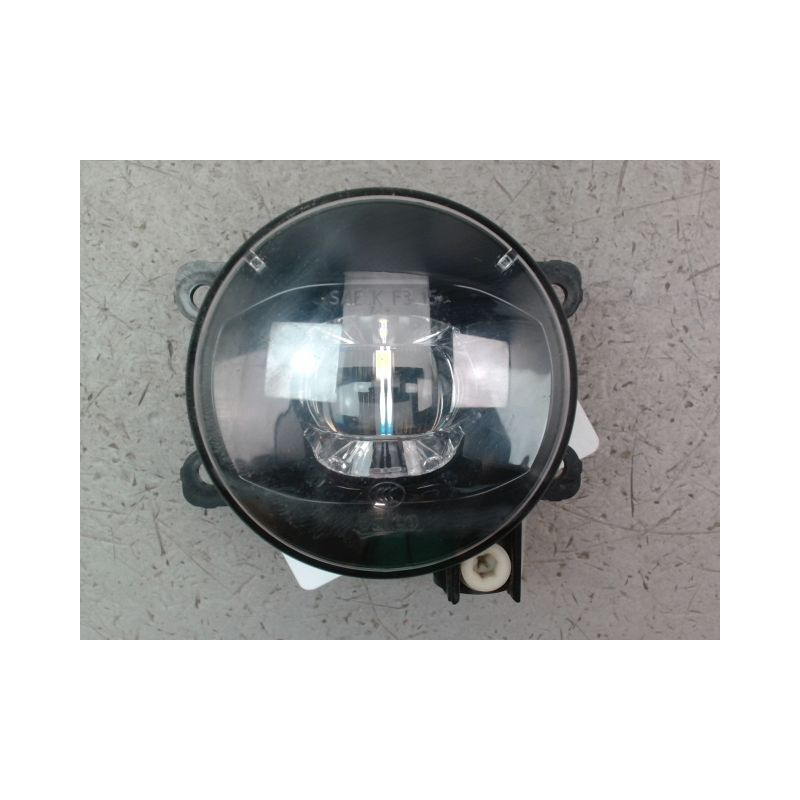PHARE ANTIBROUILLARD AVANT DROIT RENAULT CLIO IV Phase 1 2012-...