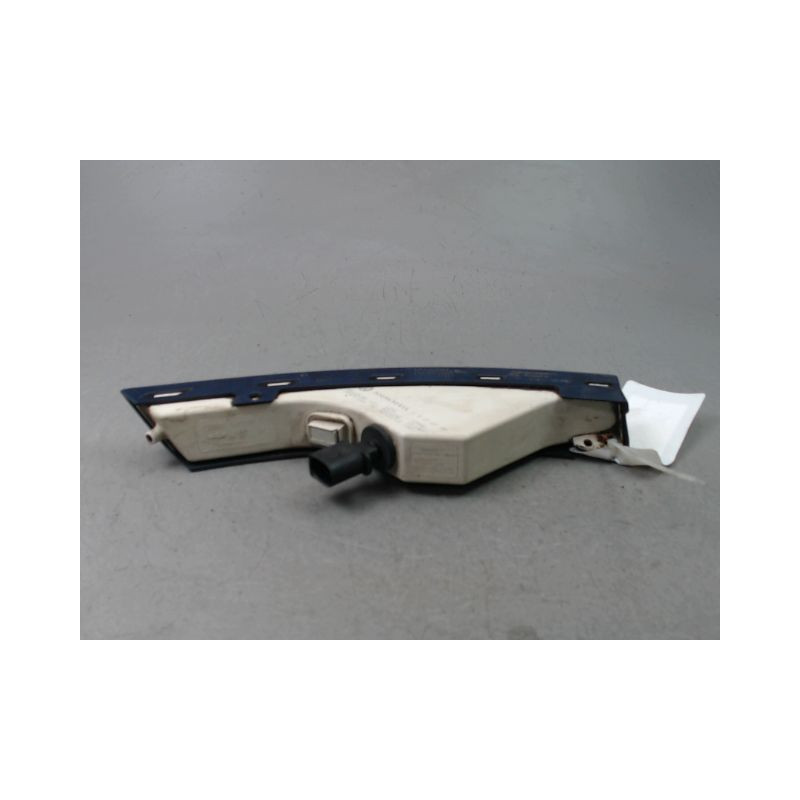 CLIGNOTANT GAUCHE VOLKSWAGEN PASSAT SW 2005-