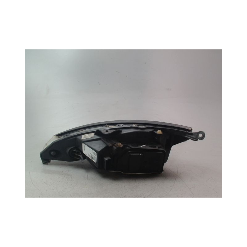PHARE DROIT FORD FOCUS I 1998-2004