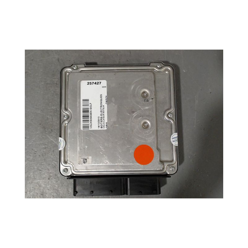 CALCULATEUR MOTEUR VOLKSWAGEN GOLF