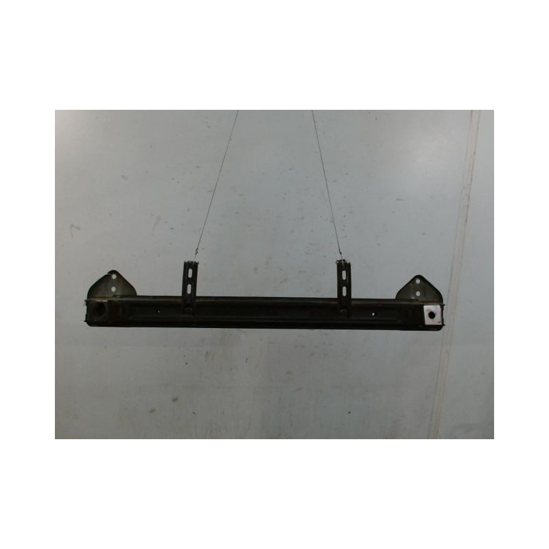RENFORT PARE-CHOC ARRIERE  CITROEN C4 AIRCR.