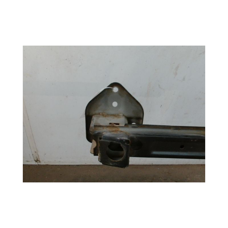 RENFORT PARE-CHOC ARRIERE  CITROEN C4 AIRCR.