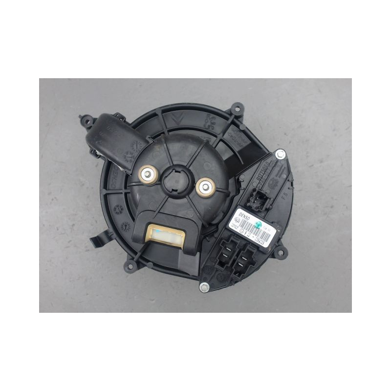 MOTEUR VENTILATEUR CHAUFFAGE CITROEN BERLINGO