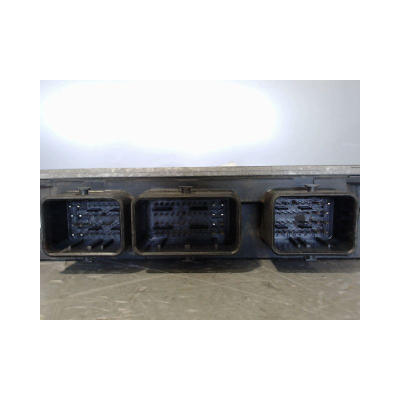 CALCULATEUR MOTEUR RENAULT KANGOO EXPRESS 2003-