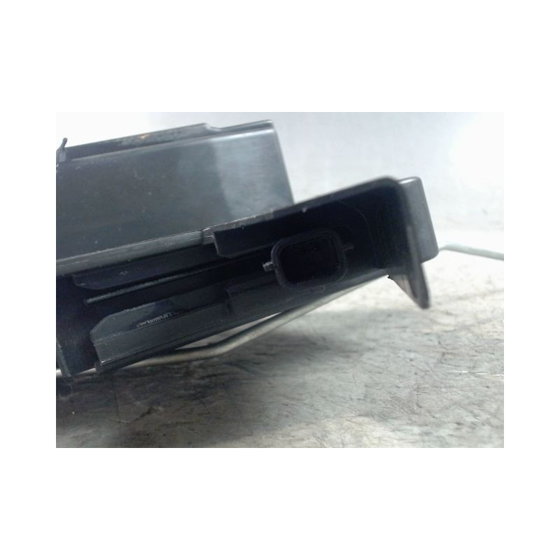 SYSTEME CONDAMNATION AVANT DROIT DACIA DUSTER 2010-