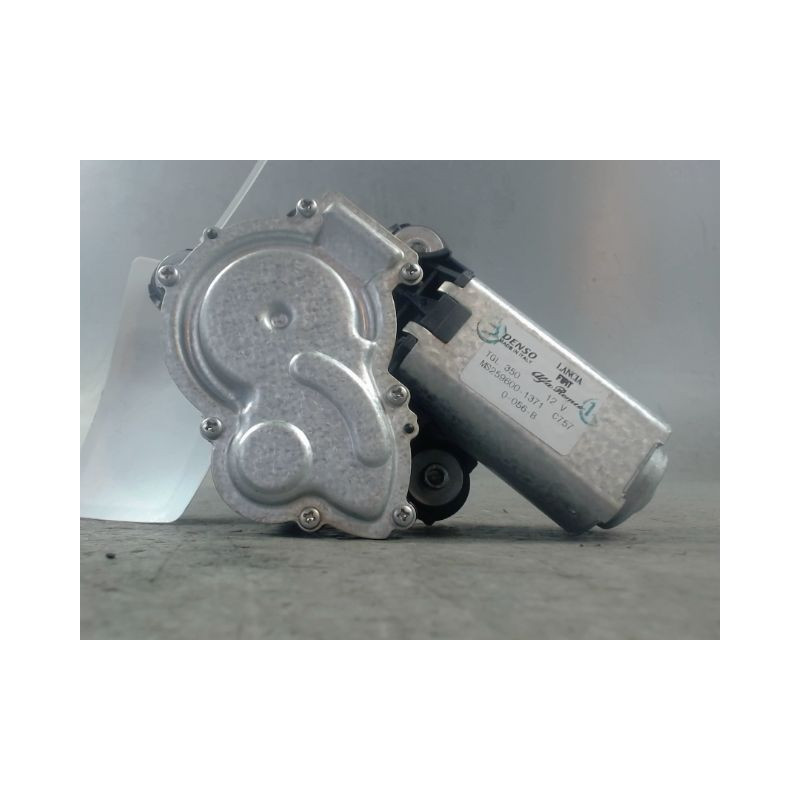 MOTEUR ESSUIE-GLACE ARRIERE FIAT 500 2007-