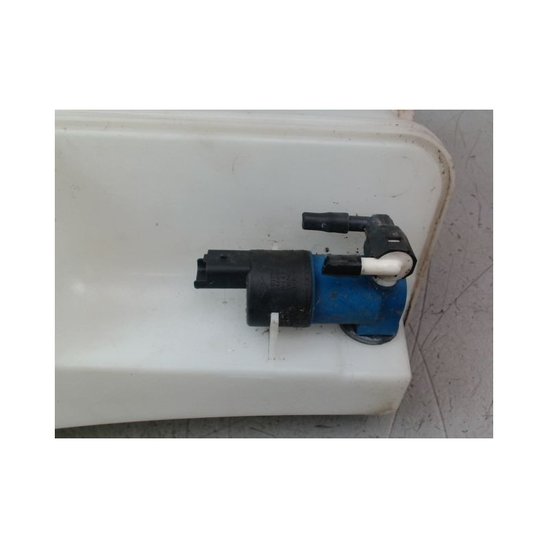 RESERVOIR LAVE-GLACE AVANT RENAULT CLIO IV Phase 1 2012-...