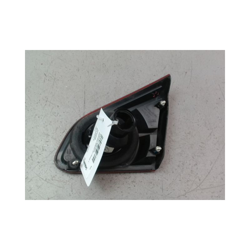 FEU ARRIERE INTERIEUR GAUCHE NISSAN QASHQAI BREAK I Phase 1 2007-2010