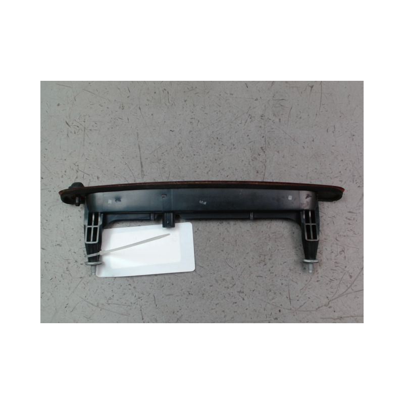 FEUX STOP SUPPLEMENTAIRE SUZUKI SWIFT III 2005-2011
