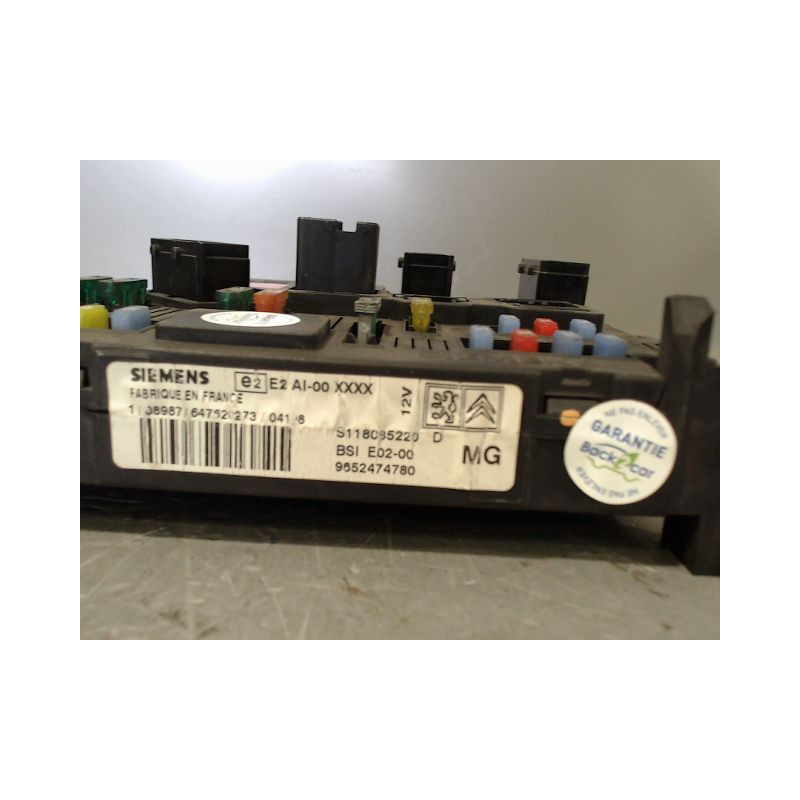 BOITIER GESTION HABITACLE PEUGEOT 206 98-09