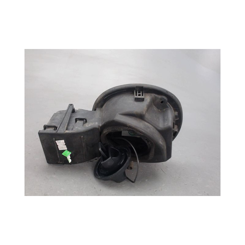 VOLET DE TRAPPE CARBURANT RENAULT CLIO