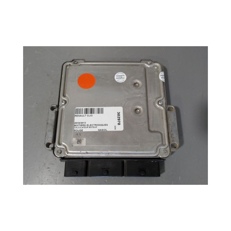 CALCULATEUR MOTEUR RENAULT CLIO