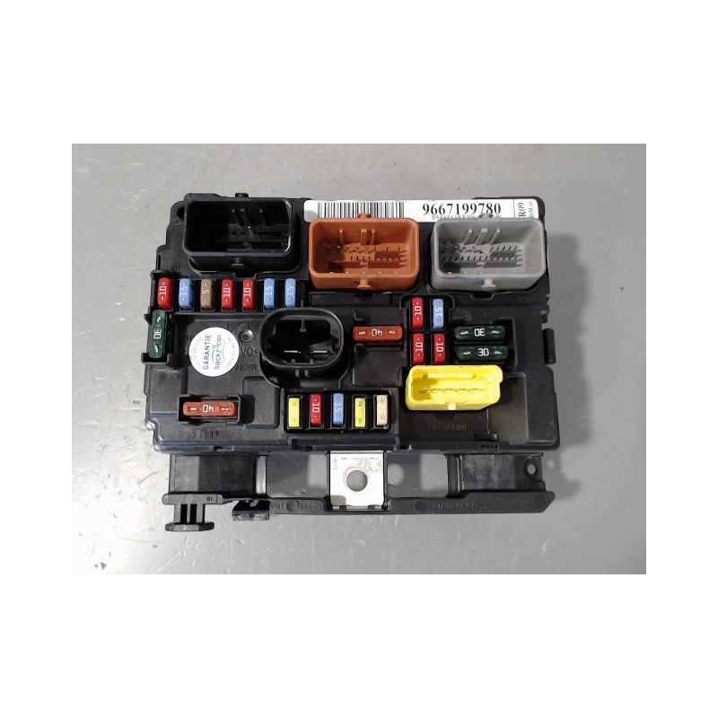 BOITE A FUSIBLES CITROEN C3 2009-