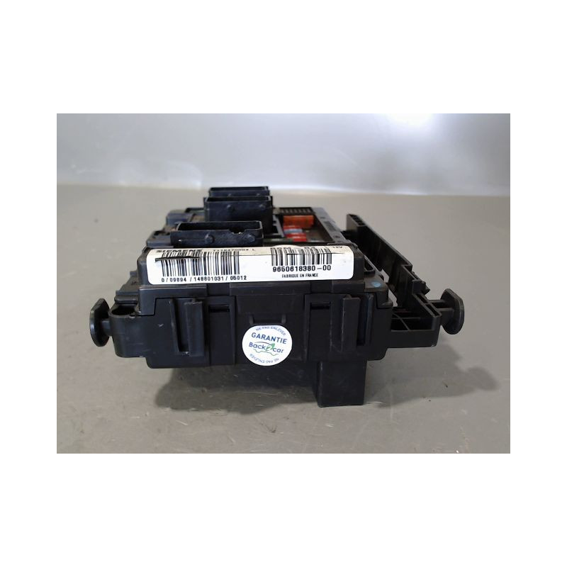 BOITE A FUSIBLES CITROEN C3 X-TR