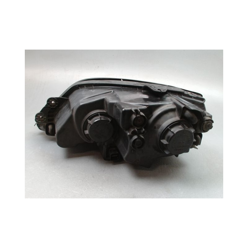 PHARE DROIT KIA SORENTO