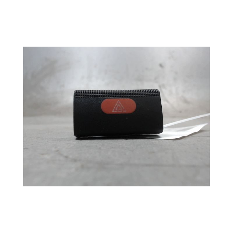 BOUTON DE WARNING OPEL VECTRA 99-2002