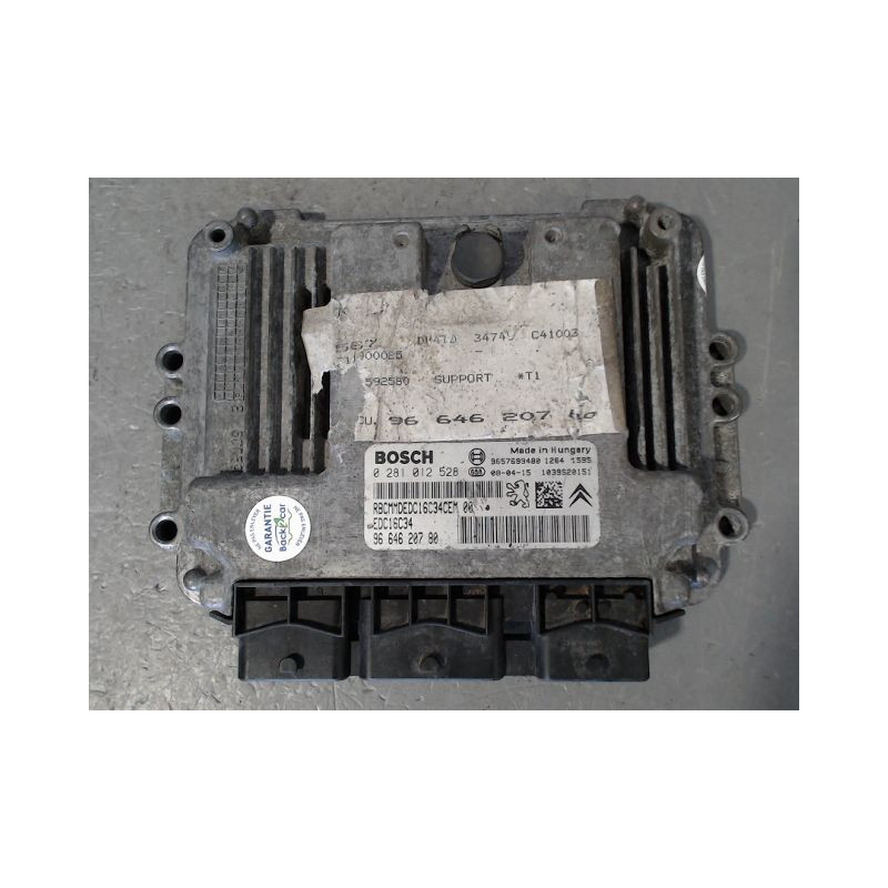 CALCULATEUR MOTEUR PEUGEOT 206