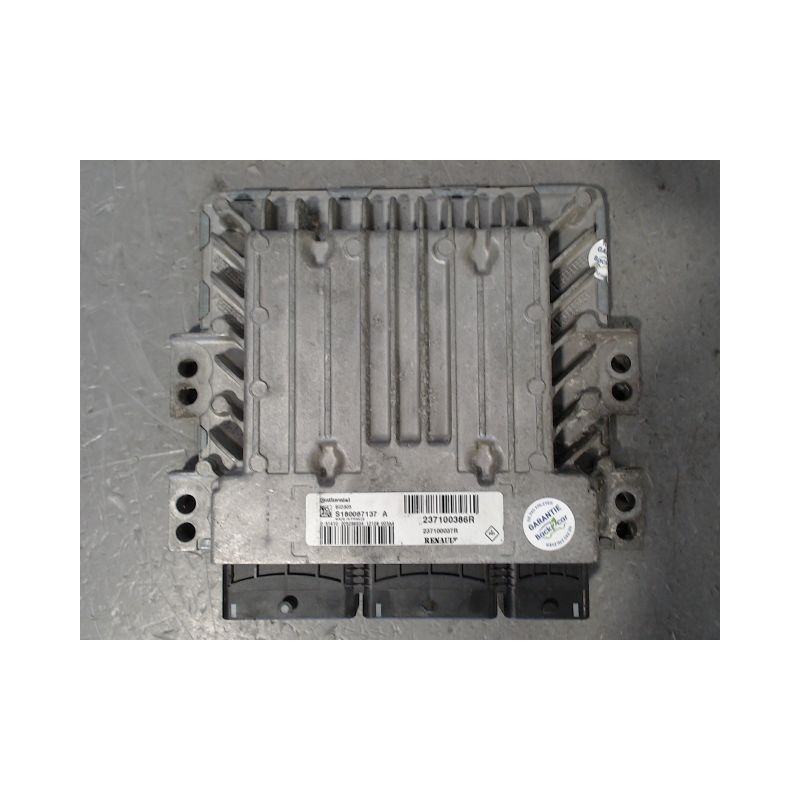 CALCULATEUR MOTEUR RENAULT MEGANE III ESTATE 09-